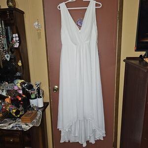 Torrid Ivory Sleevless Chiffon HI-Low Maxi Dress Size 12